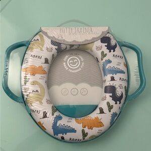 Potty Trainer with Dinosaur Print